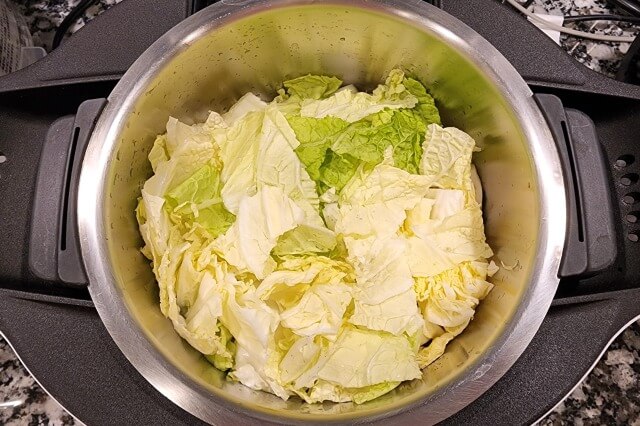 【ホットクック】豚肉と白菜と春雨のオイスターソース煮込みの料理の手順