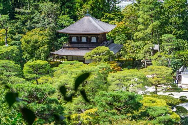 銀閣寺の歴史を英語で説明