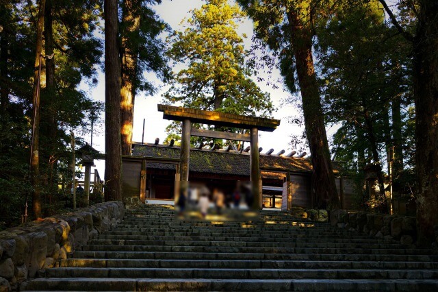 伊勢神宮の式年遷宮を英語で説明