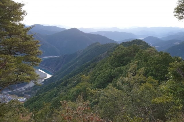 熊野古道のある熊野を英語で説明