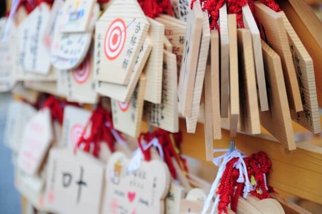 神社のご利益を英語で説明