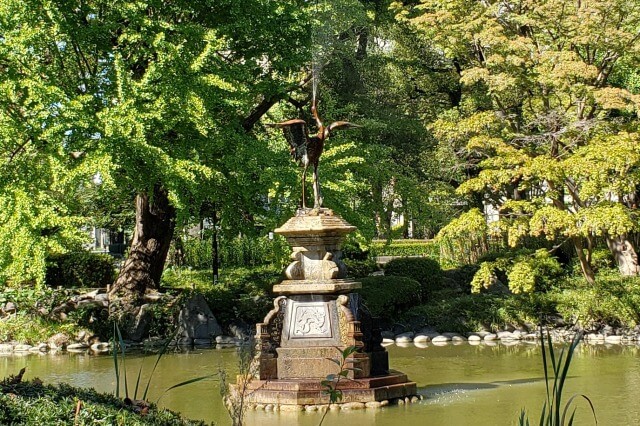 日比谷公園の噴水｜雲形池の鶴の噴水