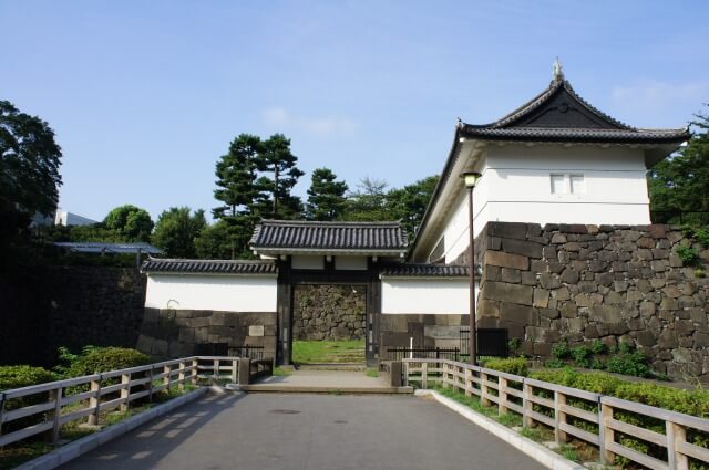 北の丸公園の清水門