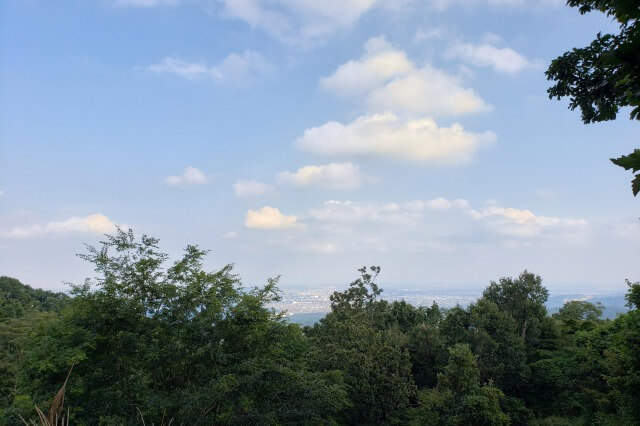 高尾山の頂上で一休憩