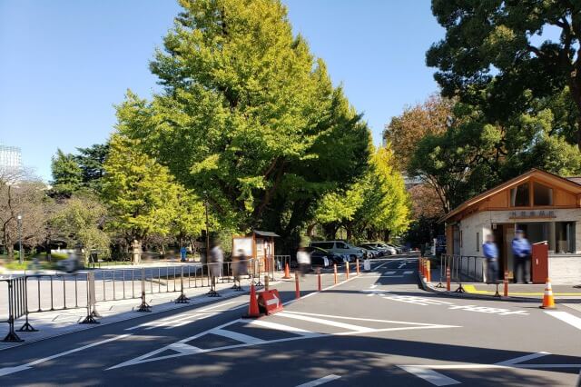 靖国神社への行き方｜車とバイクの駐車場、駐輪場