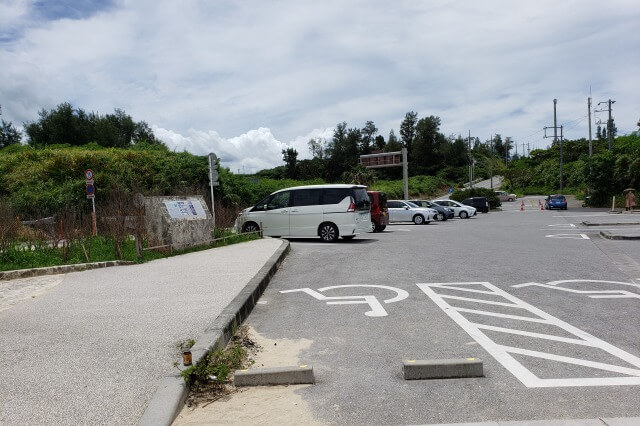 古宇利大橋（沖縄）の写真撮影スポット・停車場｜南詰展望所