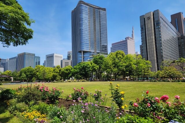 日比谷公園の第二花壇のバラ（バラ園）